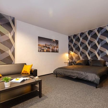 Samira 2 Apartman Kijev Kültér fotó